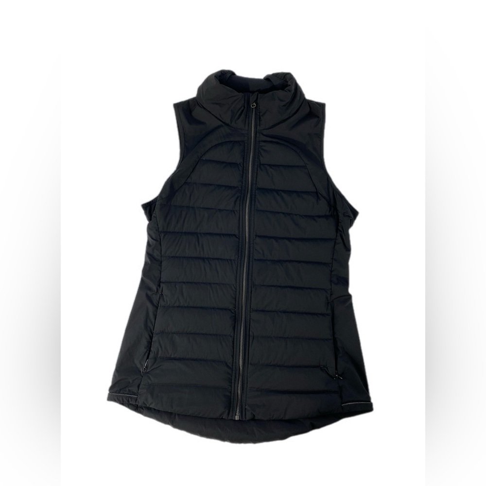 Lululemon Fluffed Up Vest Black size 8 - Picture 2 of 8